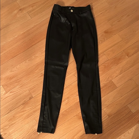 Zara Pants - Zara Vegan Leather Pants (NWOT)